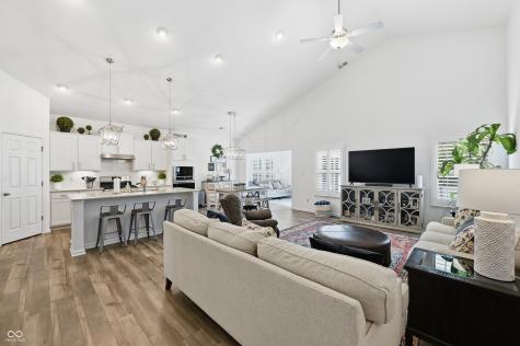 7105 Provincial Drive Mccordsville IN 46055