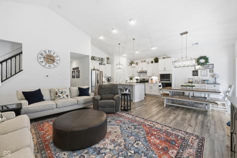 7105 Provincial Drive Mccordsville IN 46055