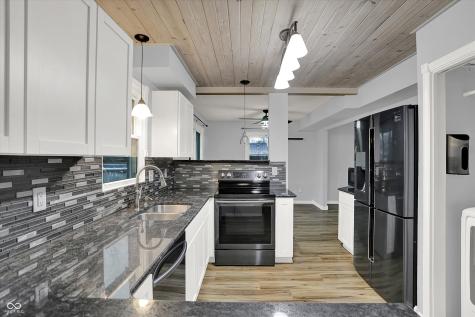 7697 Ensley Court Fishers IN 46038