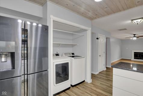 7697 Ensley Court Fishers IN 46038