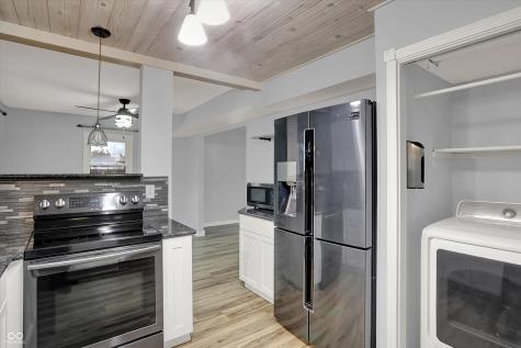 7697 Ensley Court Fishers IN 46038