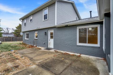 7697 Ensley Court Fishers IN 46038