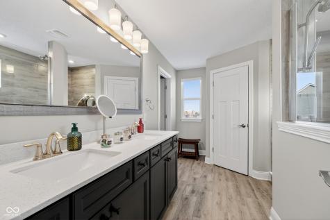 15618 Temple Wood Circle Fishers IN 46037