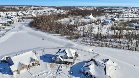 15618 Temple Wood Circle Fishers IN 46037