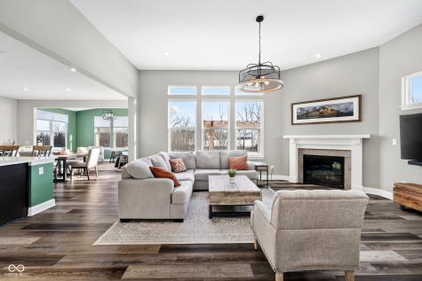 15618 Temple Wood Circle Fishers IN 46037