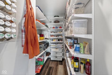 15618 Temple Wood Circle Fishers IN 46037