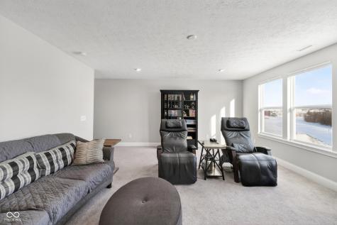 15618 Temple Wood Circle Fishers IN 46037