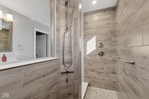 15618 Temple Wood Circle Fishers IN 46037