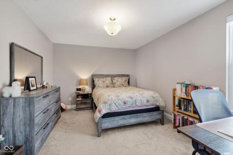 15618 Temple Wood Circle Fishers IN 46037