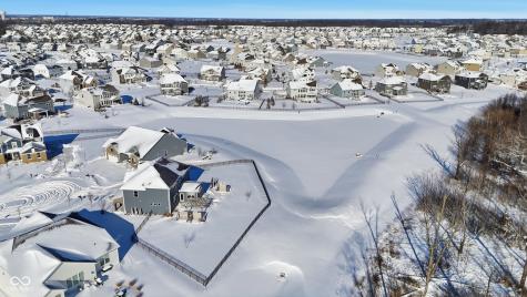 15618 Temple Wood Circle Fishers IN 46037