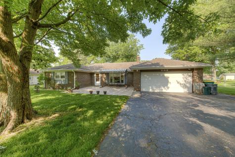 1188 Ledgewood Lane Avon IN 46123