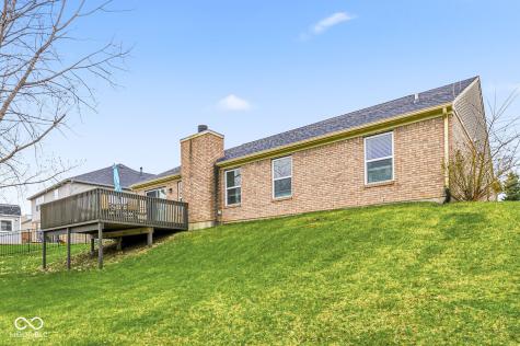 8112 Elsen Ridge Avon IN 46123
