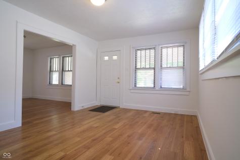 2446 N 14th Street Terre Haute IN 47804