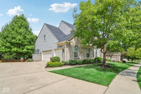 8252 Cloverdale Way Indianapolis IN 46256