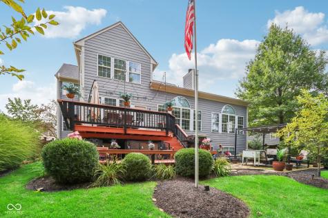 8252 Cloverdale Way Indianapolis IN 46256