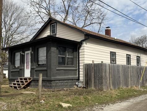 2007 N Oxford Street Indianapolis IN 46218