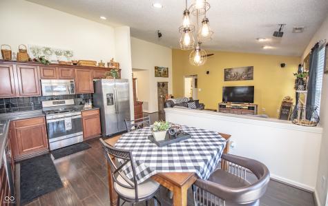 11447 Long Lake Drive Indianapolis IN 46235