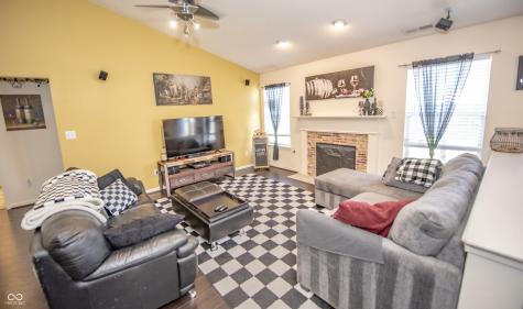 11447 Long Lake Drive Indianapolis IN 46235