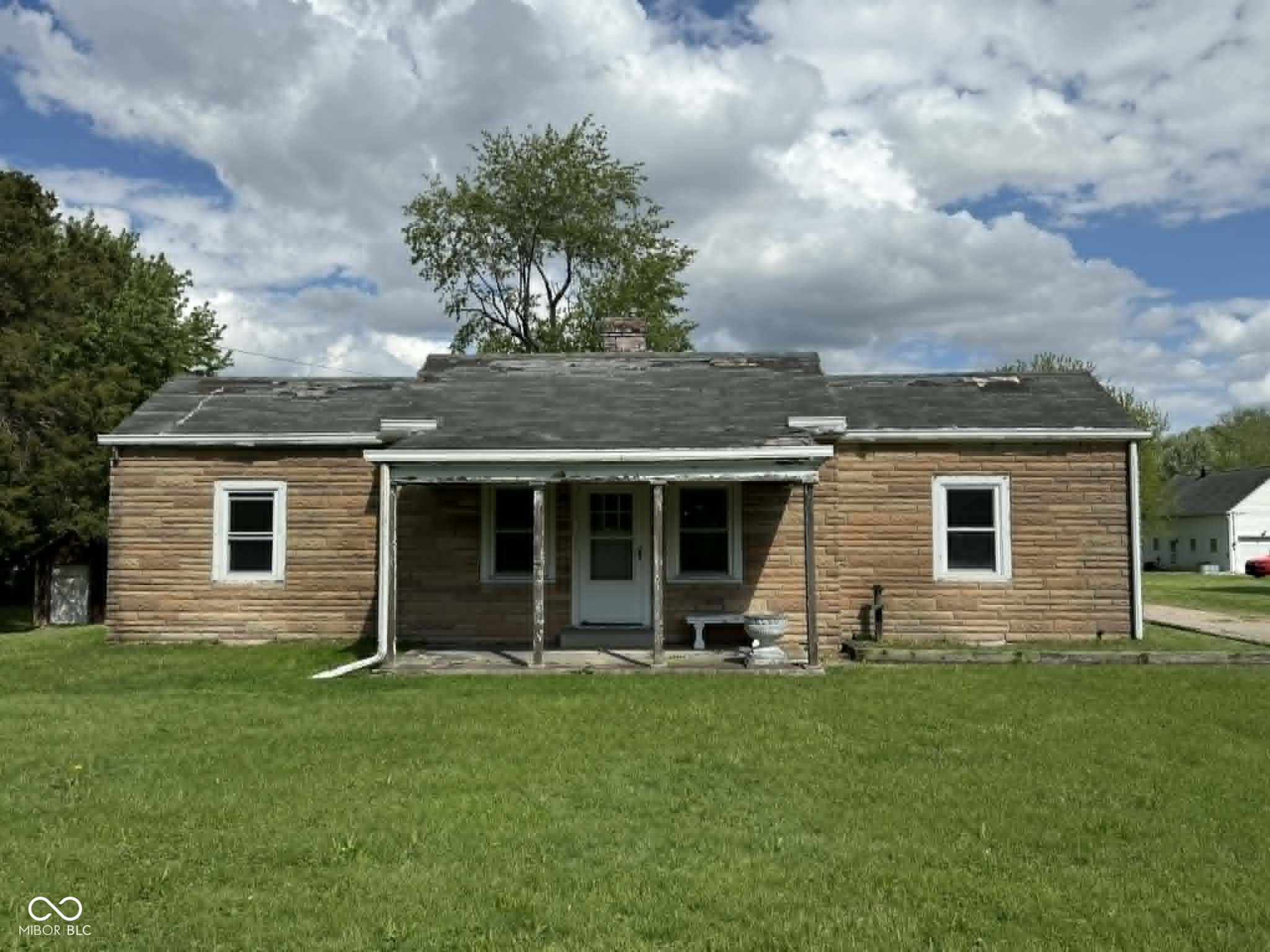 129 Bridgeport Road Indianapolis IN 46231