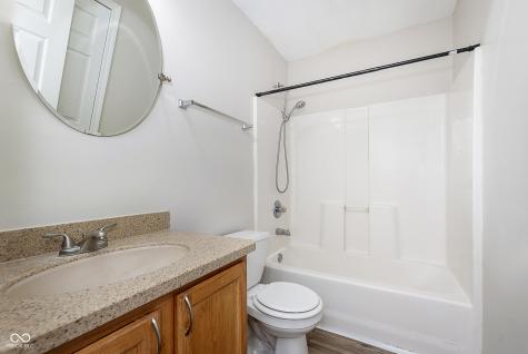 12130 Driftstone Drive Fishers IN 46037