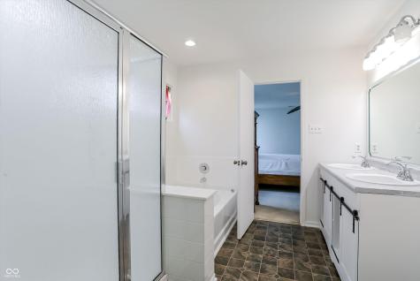 2852 Wolfgang Way Indianapolis IN 46239