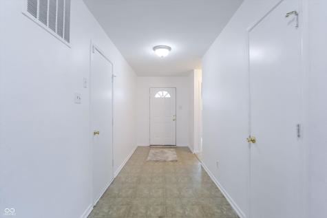 2852 Wolfgang Way Indianapolis IN 46239