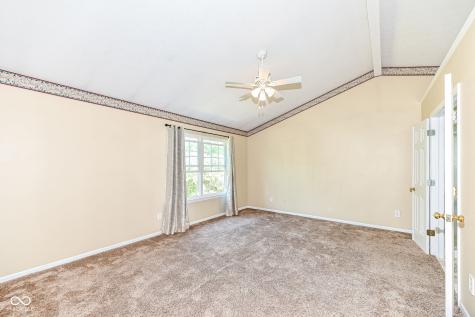 10612 Regis Court Indianapolis IN 46239