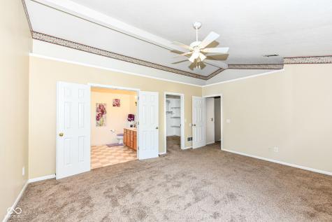 10612 Regis Court Indianapolis IN 46239