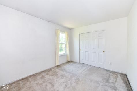 10612 Regis Court Indianapolis IN 46239