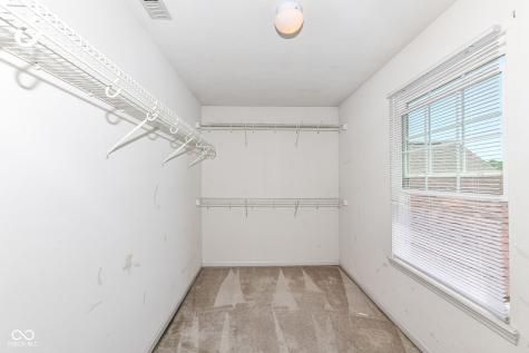10612 Regis Court Indianapolis IN 46239