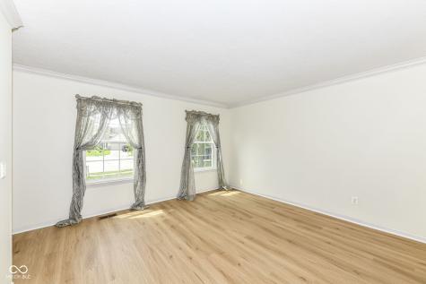 10612 Regis Court Indianapolis IN 46239