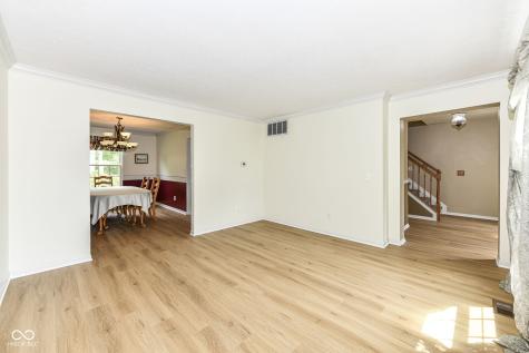 10612 Regis Court Indianapolis IN 46239