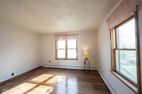 306 S East Street Pendleton IN 46064