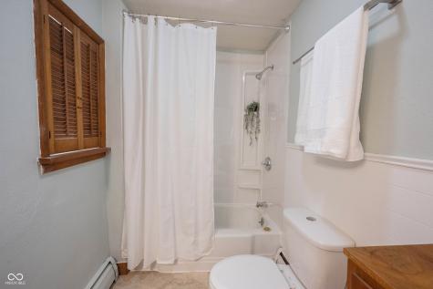 306 S East Street Pendleton IN 46064