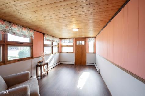 306 S East Street Pendleton IN 46064