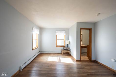 306 S East Street Pendleton IN 46064