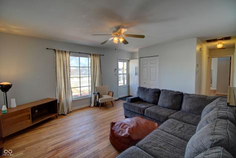 802 W Broadway Street Alexandria IN 46001