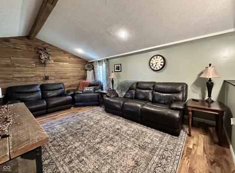 5507 Patricksburg Road Spencer IN 47460