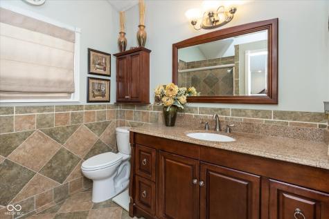 7798 Jamestown S Drive Fishers IN 46038