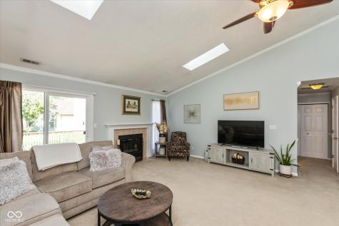 7798 Jamestown S Drive Fishers IN 46038