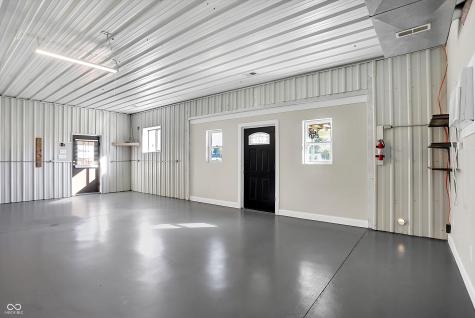 940 W 1090 N Fountaintown IN 46130