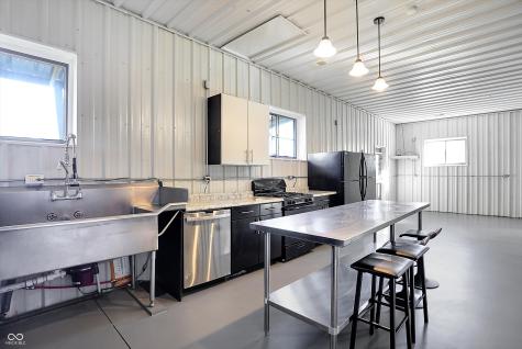 940 W 1090 N Fountaintown IN 46130