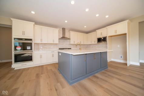 940 W 1090 N Fountaintown IN 46130