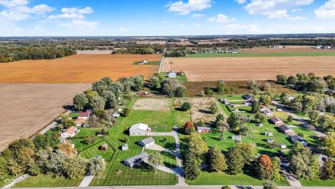 940 W 1090 N Fountaintown IN 46130