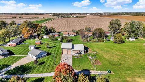 940 W 1090 N Fountaintown IN 46130