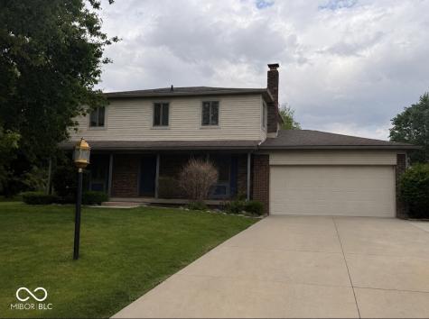2620 N Richard Drive Shelbyville IN 46176