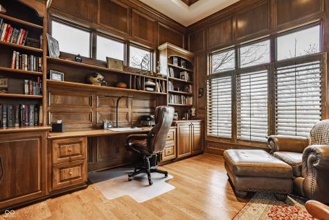 2437 Londonberry Boulevard Carmel IN 46032
