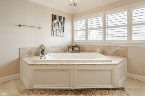 2437 Londonberry Boulevard Carmel IN 46032