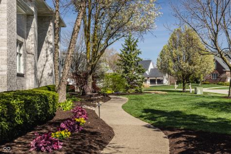 2437 Londonberry Boulevard Carmel IN 46032