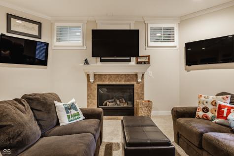 2437 Londonberry Boulevard Carmel IN 46032